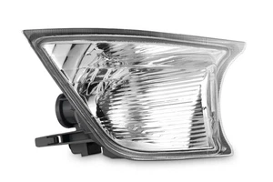 Side Fog Lamp Assembly Toyota Innova Crysta 2016-2022 (Type-1) - Picture 1 of 4