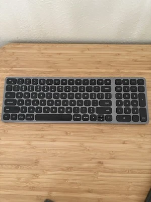 Satechi Compact Backlit Bluetooth 5.0 Keyboard ST-ACBKM Multi-Device for Mac - Image 1 of 4