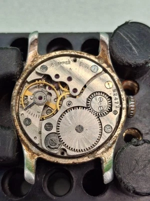 Reloj de pulsera soviético ZIM. Foto 1 de 4