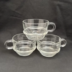Tazas apilables de vidrio vintage sin marca de 4 oz. Juego de 3 - Imagen 1 de 5