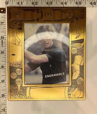 Винтажная латунная рама для гольфа W. Carr & Co. Inc. рама 5 X 6 дюймов вмещает фотографию 3 X 4 дюйма - Изображение 1 из 4