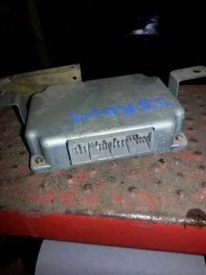 机箱 ECM 变速器 ID AJ51-18-9E1N 适合 03-04 MAZDA MPV 1044287 — 第 1/2 张图片