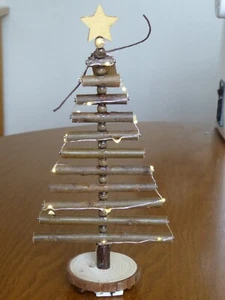 Christmas tree natural Nordic willow twigs on log base with 20 lights 24cm - Picture 1 of 4