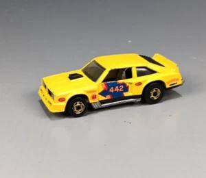 Vintage 1978 Mattel Hot Wheels Flat Out Yellow Oldsmobile Race Car 442 GOOD Cond - Picture 1 of 5