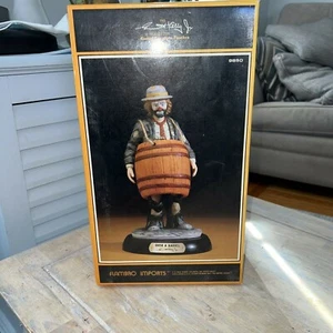 Emmett Kelly Jr. "OVER A BARREL" PORZELLAN GROSSFIGUR EKJ SAMMLUNG 1990 - Bild 1 von 6