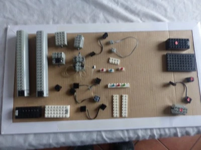 Lego : lot de télécommande ,moteur et autre vintage - Photo 1/4