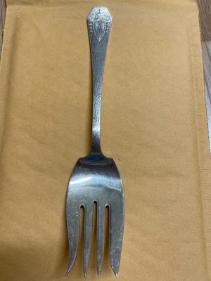 Tenedor de carne Rogers Heráldico plateado 1847 con monograma A Foto 1 de 4