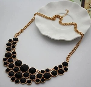 JOOVAA Set goldfarben mit schwarzen Perlen Schaufel Halskette & Ohrringe.  - Bild 1 von 11