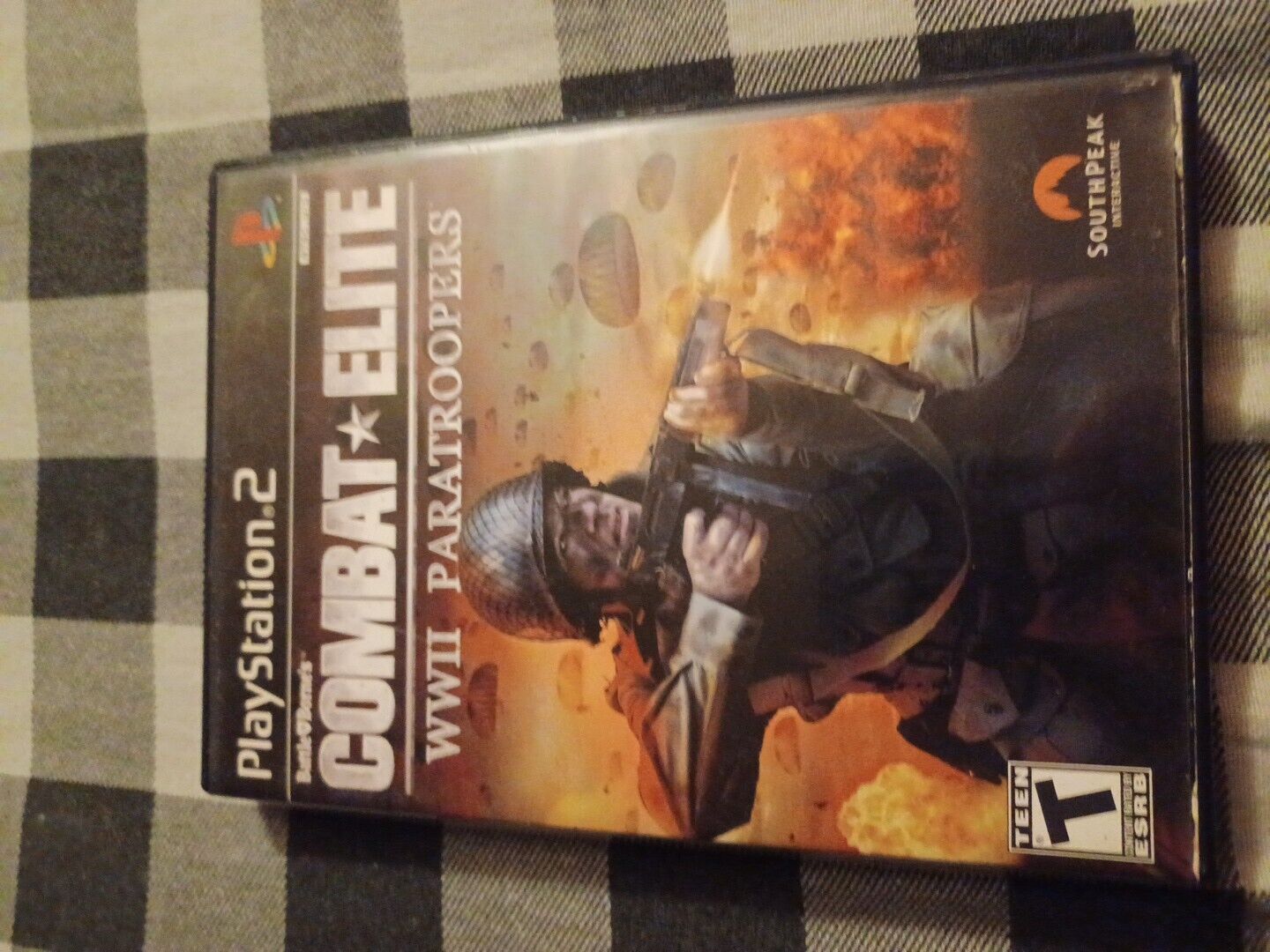 Combat Elite: WWII Paratroopers (Sony PlayStation 2, 2005)