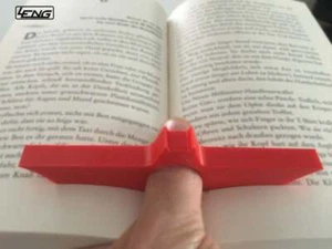 Batman Thumb book page holder, thumb thing, book holder - Picture 1 of 5
