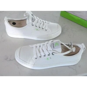 Zapatillas de lona unisex veganas blancas bajas Cariuma Oca 7 - Imagen 1 de 8