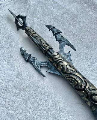 Avp Predator Spear Prop - Image 1 of 4