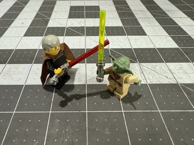 LEGO Minifigures Lot SW0051 Yoda & SW0060 Dooku from set 7103 Jedi Duel RARE - Image 1 of 4
