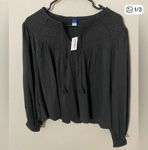 NWT Old Navy Women Peasant Top Medium Smocked Long Sleeve Black - Picture 1 of 3