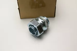 Liquidtight 1" Threaded Flex EMT Conduit Connector Straight-5pk- Iron - Picture 1 of 4