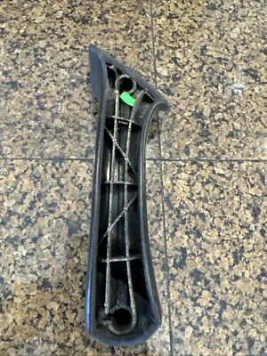 Mercedes-Benz ML W163 1998-2005 puerta derecha manija interior soporte negro antracita Foto 1 de 4