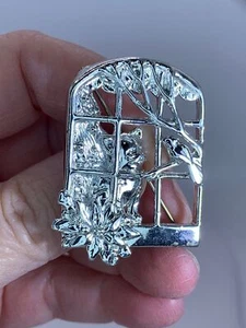Cat Watching Bird Through Window DANECRAFT Vintage Silver Brooch Pin M-3878 - Picture 1 of 4