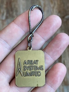 Vtg ARBAT SYSTEMS LIMITED Advertising Key Fob Tag Gold Tone Drop In Any Mailbox - Picture 1 of 19