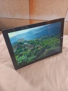 Microsoft Surface Pro 3 Tablet 1631 12" Intel i5 4300U 1.9GHz 4GB RAM 128GB SSD - Picture 1 of 6