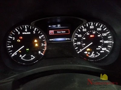 Nissan Pathfinder 2019 velocímetro cuadro de instrumentos indicadores Foto 1 de 4