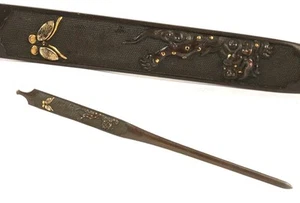 Japón Antiguo Edo Shishi Leo Mariposa Kogai Cobre Espada Hoja Armadura Katana  - Imagen 1 de 11