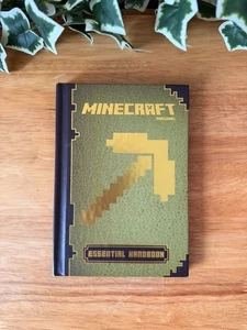 Minecraft Essential Handbook, Hardback Guide, Game Help & Tips - PC, Xbox, PS - Picture 1 of 5
