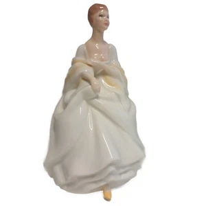 Royal Doulton Figur HN3306 Megan 19 cm  - Bild 1 von 9