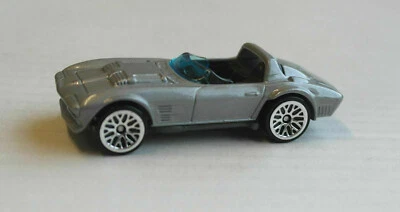 Hot Wheels Chevy Corvette Grand Sport Roadster grigio metallizzato Fast & Furious HW - Immagine 1 di 4