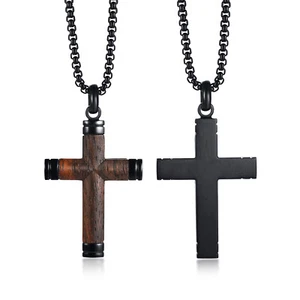Collana Uomo Ciondolo Croce Fiore Pera Acciaio Titanio Gioielli Moda Regalo - Foto 1 di 11