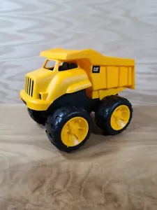 Dumper 8" CAT Caterpillar Giallo/Nero Giocattolo da Costruzione Stato Industriale - Foto 1 di 7