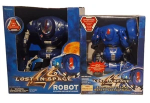 Lost In Space the movie Robot figure & remote control figure set made in 1997 - Picture 1 of 11