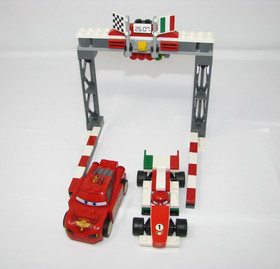 Lego 8423 World Grand Prix Racing Rivalry Cars 2 Incomplete