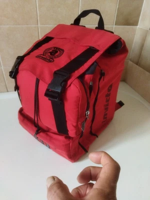 Invicta Backpaclk Play Time RED USED good  imported direct from Milan Italy!!!!! - Image 1 of 4