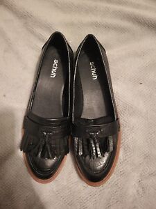 black shoes size 7 ladies