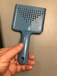 RARE NM ROBIN EGG BLUE SPATULA FLIPPER GRANITEWARE ENAMELWARE  ANTIQUE UNIQUE! - Picture 1 of 6