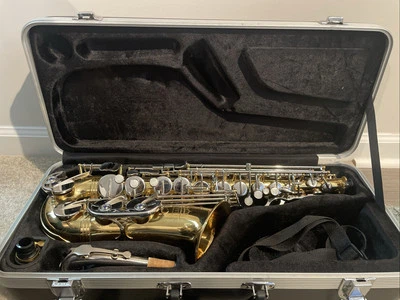 JUPITER YF59154 ALTO SAXOPHONE W/ MOUTHPIECE + LIGATURE AND NECKSTRAP (REPAIRED) - Image 1 of 4