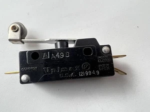 Interruptor de límite micro palanca de rodillos Unimax SPDT 15A 125/250VAC 3/4 HP hecho en EE. UU. - Imagen 1 de 11