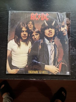 AC/DC - HIGHWAY TO HELL - Atlantic SD 19244   - Image 1 of 4