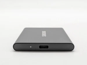 Samsung T7 2TB Portable External SSD 1050 MB/s Grey - Picture 1 of 2