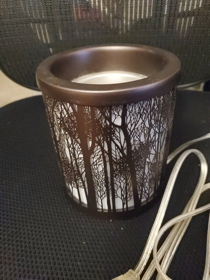 Yankee Candle Scenterpiece Siluetas Crepusculares Árboles Bosque Cera Calentador Temporizador Foto 1 de 4