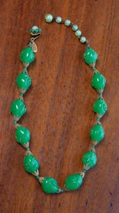 Miriam Haskell Vintage vergoldete Jade Glas Halsreif Halskette, klassisch - Bild 1 von 5