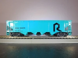 HO - Valu - Bachmann - 70 Ton Quad Hopper, The Rock - Picture 1 of 1