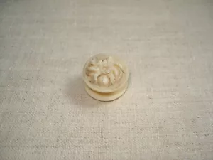 Ancien Petit Dévidoir à Fil Sculpté de Fleurs - Afbeelding 1 van 13