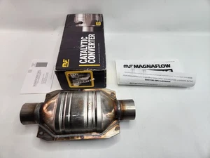 MagnaFlow 447205 Catalytic Converter Inlet Outlet New 2.25" In / Out - Picture 1 of 8