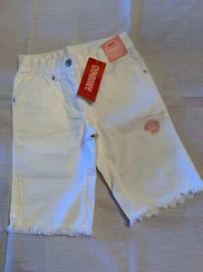Gymboree Tropical Garden Frayed Hem White Bermuda Shorts NWT Sz 4 - Picture 1 of 2