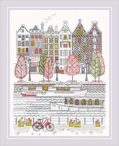 Riolis Counted Cross Stitch Kit City on Water R2051 - Picture 1 of 9