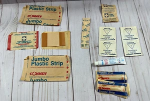Vintage/Antique First Aid, Health and Medical Supplies Lot Bandages Towelettes - Picture 1 of 3