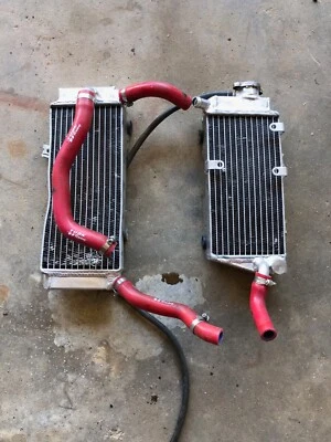 Radiador de refrigeração Honda Crf450x Crf 450 X 2006 tamanho grande esquerdo direito com mangueiras  - Imagem 1 de 4