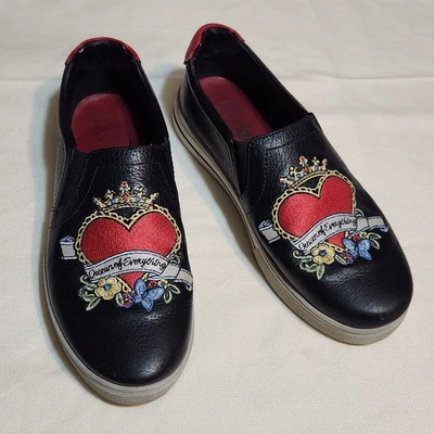 Zapatos Tenis Brighton Queen Of Everything Sin Cordones Cuero Bordado Talla 7 Foto 1 de 4