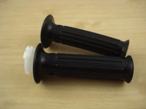 Grip + Throttle SUZUKI TS100 TS125 TS185 TS250 TS400  A pair - Picture 1 of 8